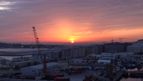 Gibraltar-Bright-Sun-At-Dawn-Zoom-Out
